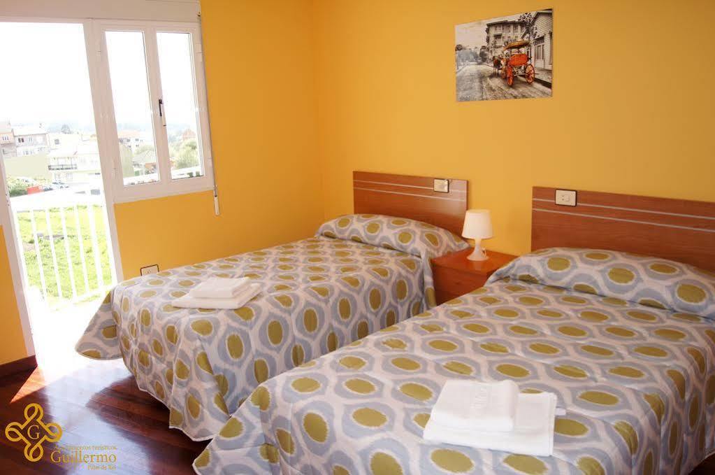Apartamentos Turisticos Guillermo Palas de Rei Exterior photo